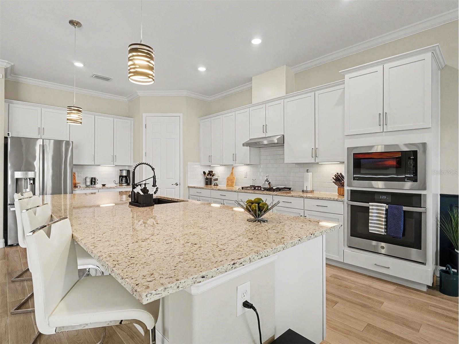 7032 Highgate Lane Bradenton FL 34202 A4678848 image28
