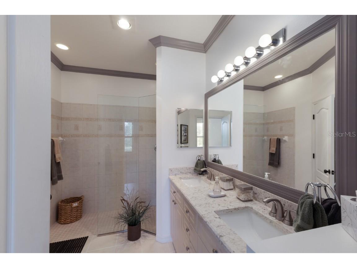 7032 Old Tabby Circle Lakewood Ranch FL 34202 A4658218 image34