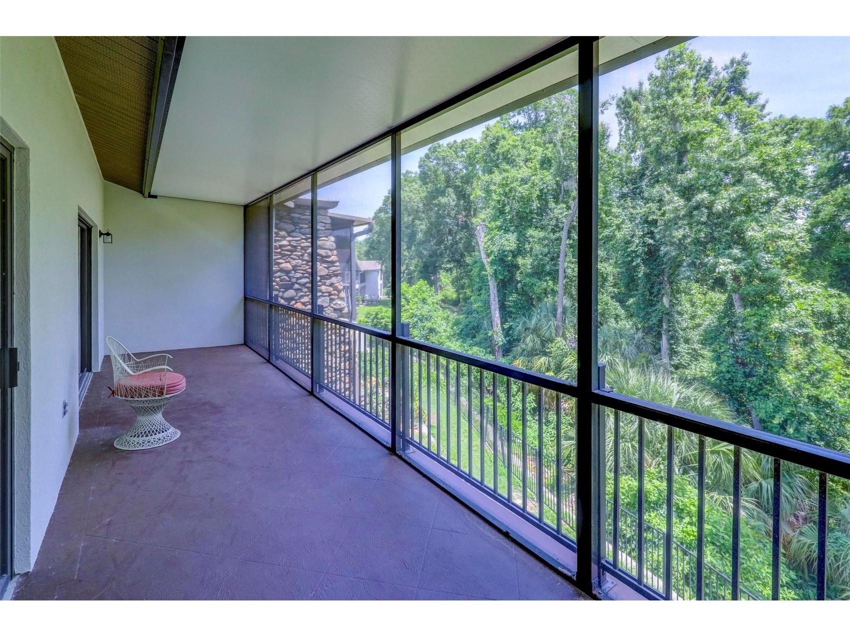 7032 River Run Boulevard Weeki Wachee FL 34607 - WEEKI WACHEE RIVER W7884946 image9
