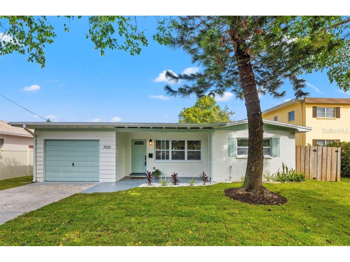 7033 Hibiscus Avenue S South Pasadena FL 33707 T3416021 image1