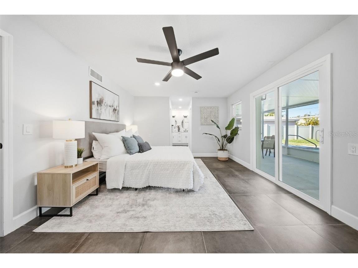 7033 Hibiscus Avenue S South Pasadena FL 33707 TB8458379 image24