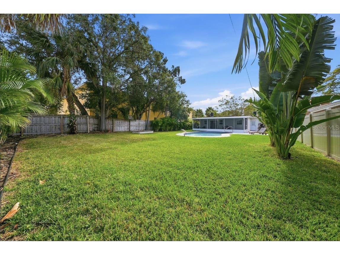 7033 Hibiscus Avenue S South Pasadena FL 33707 TB8458379 image52