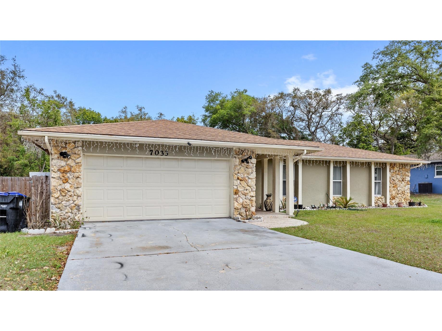7033 Tallowtree Lane Orlando FL 32835 O6393318 image30