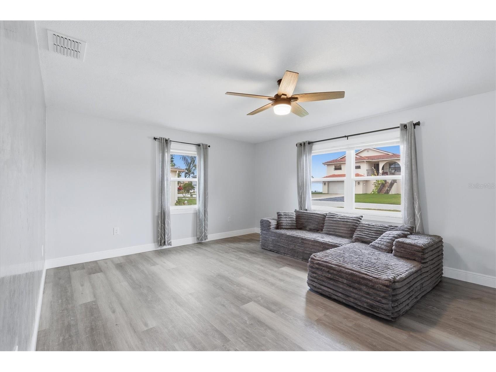 7034 Southwind Drive Hudson FL 34667 - GULF ACCESS - DEEDED SLIP W7882196 image13