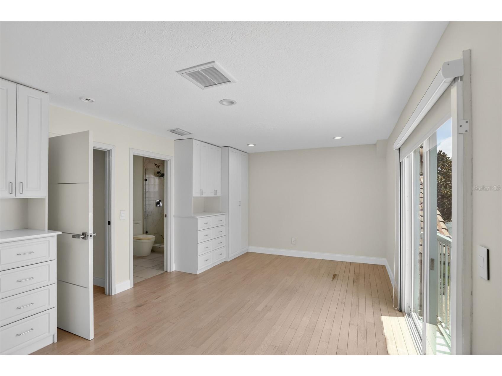 7035 Brescia Way Orlando FL 32819 TB8484363 image29