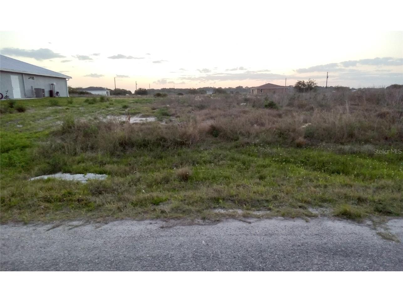 7035 Burma Circle, Labelle, FL, 33935 MLS OM678185 Edina Realty