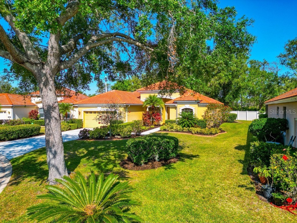 7035 Owls Nest Terrace Bradenton FL 34203 A4646287 image1