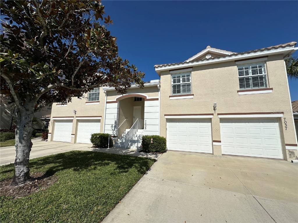 7035 Scrub Jay Way #202 Bradenton FL 34203 A4599447 image1