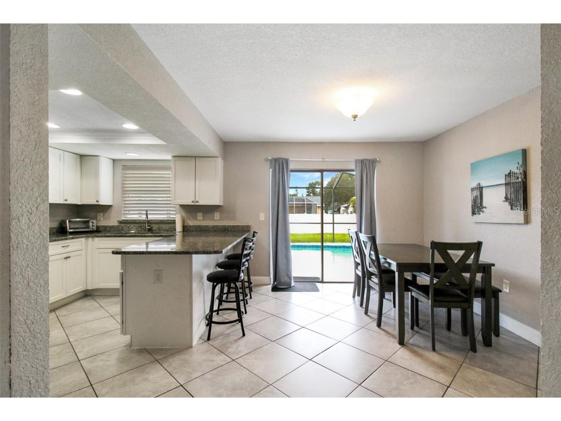 7036 13th Street E Sarasota FL 34243 A4660410 image18