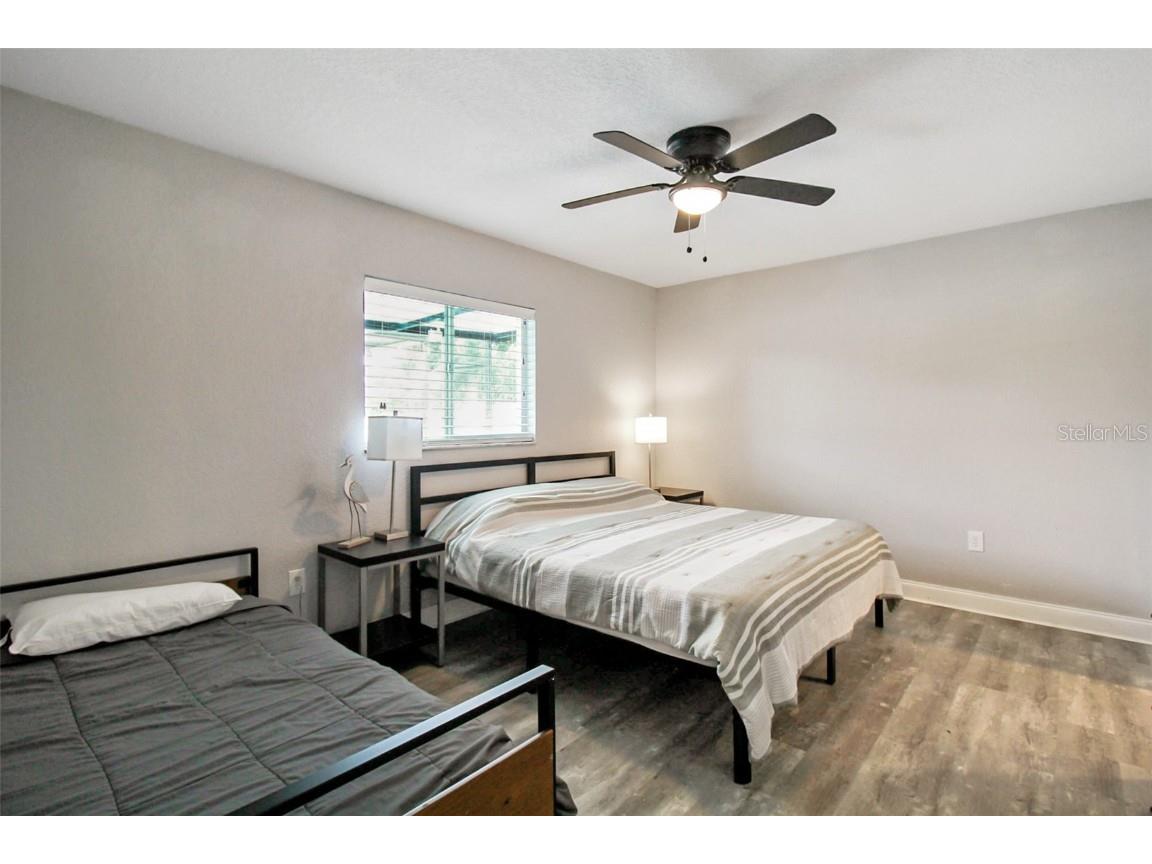 7036 13th Street E Sarasota FL 34243 A4660410 image25