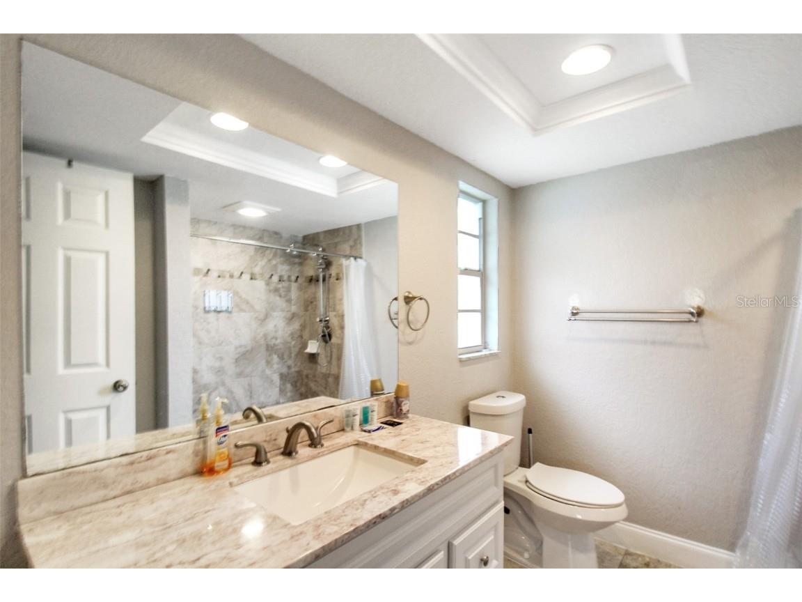 7036 13th Street E Sarasota FL 34243 A4660410 image29