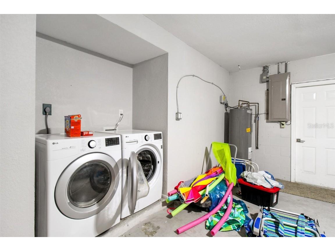 7036 13th Street E Sarasota FL 34243 A4660410 image37