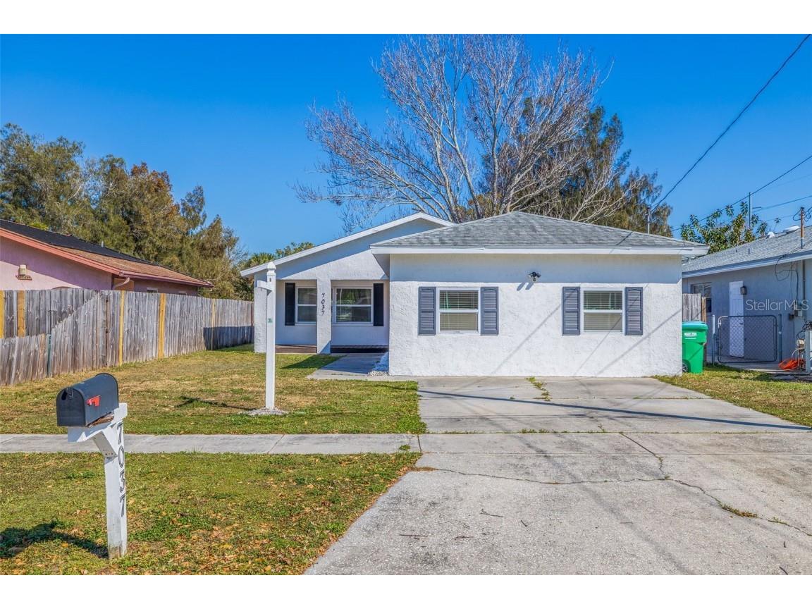 7037 68th Street N Pinellas Park FL 33781 U8191908 image1