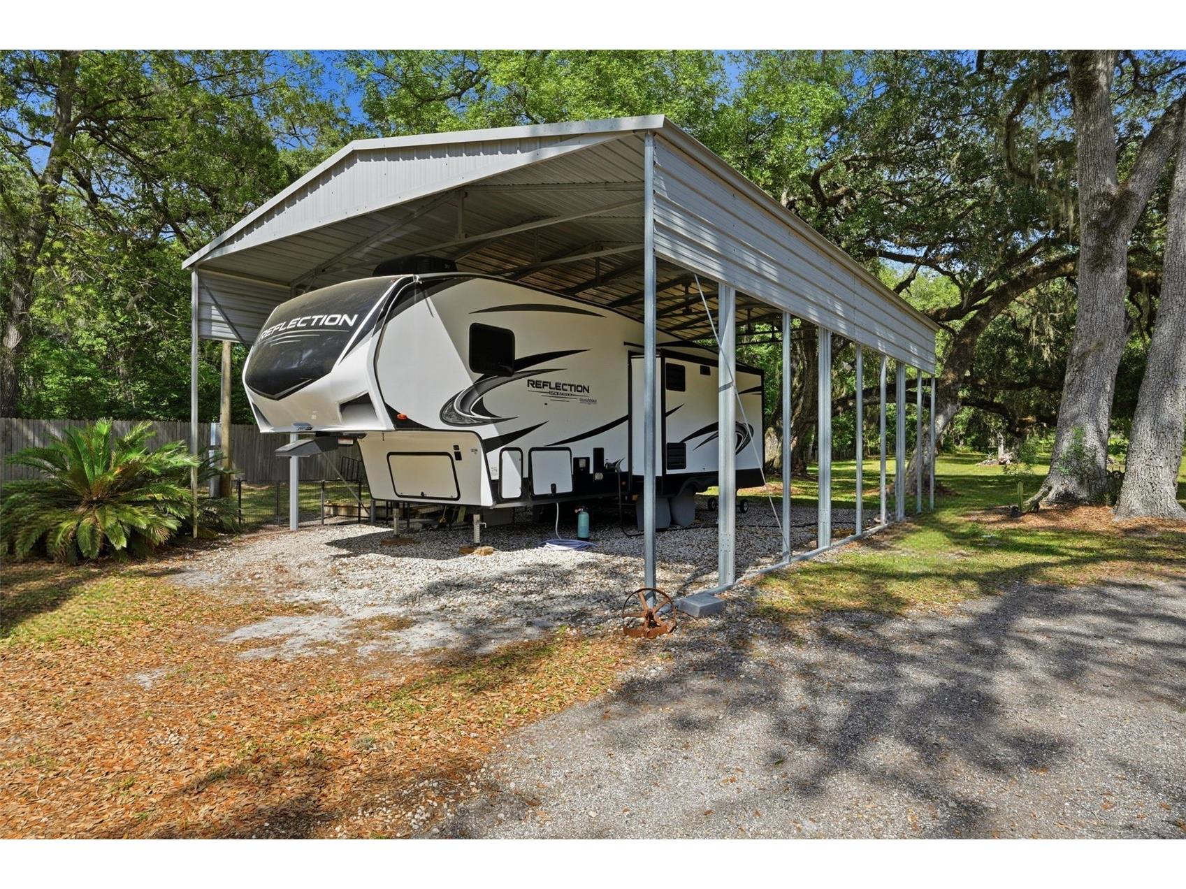 7037 Cr 625 Bushnell FL 33513 W7885046 image14