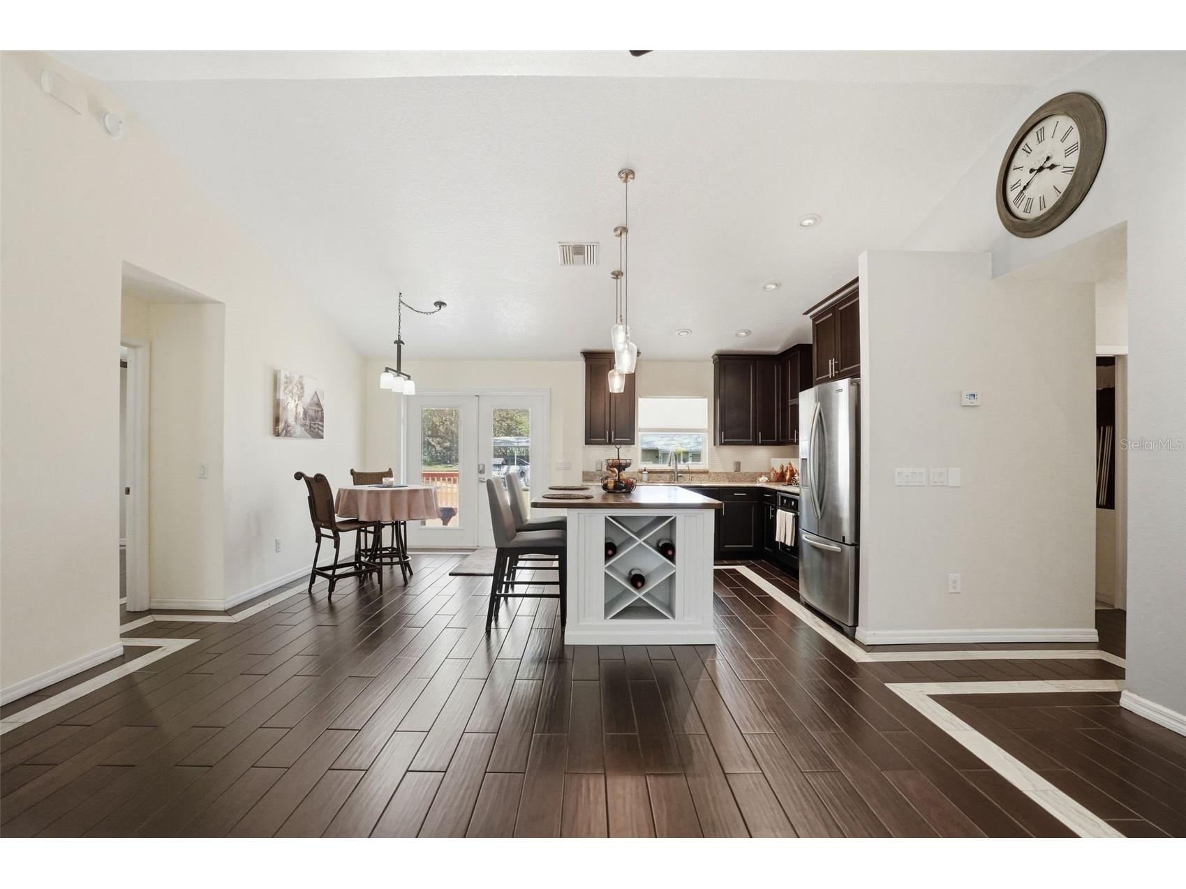7037 Cr 625 Bushnell FL 33513 W7885046 image33
