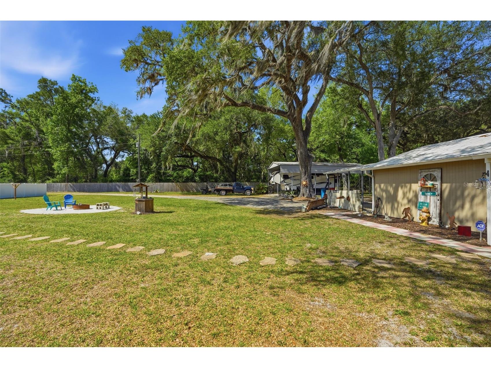 7037 Cr 625 Bushnell FL 33513 W7885046 image86