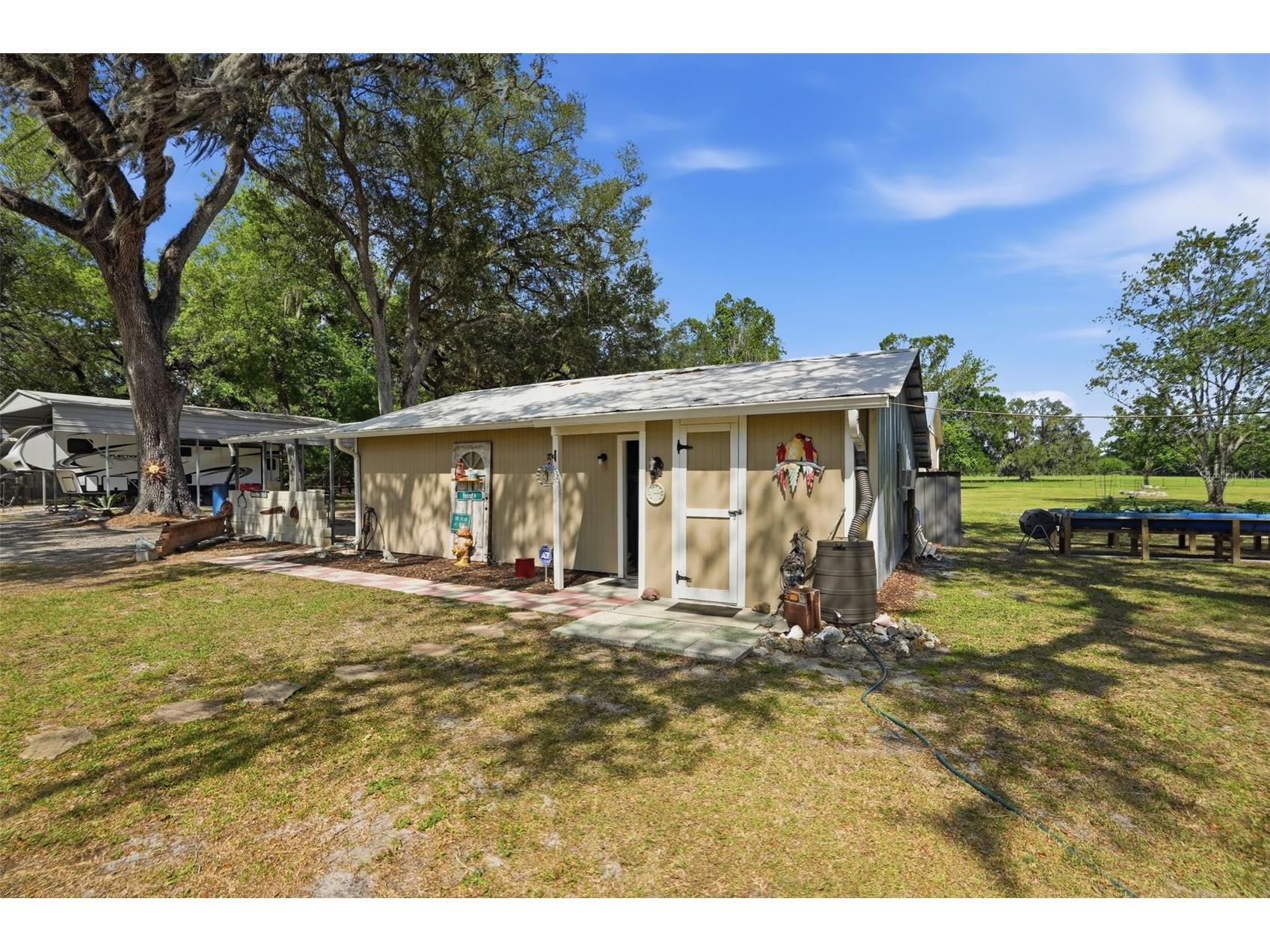 7037 Cr 625 Bushnell FL 33513 W7885046 image87