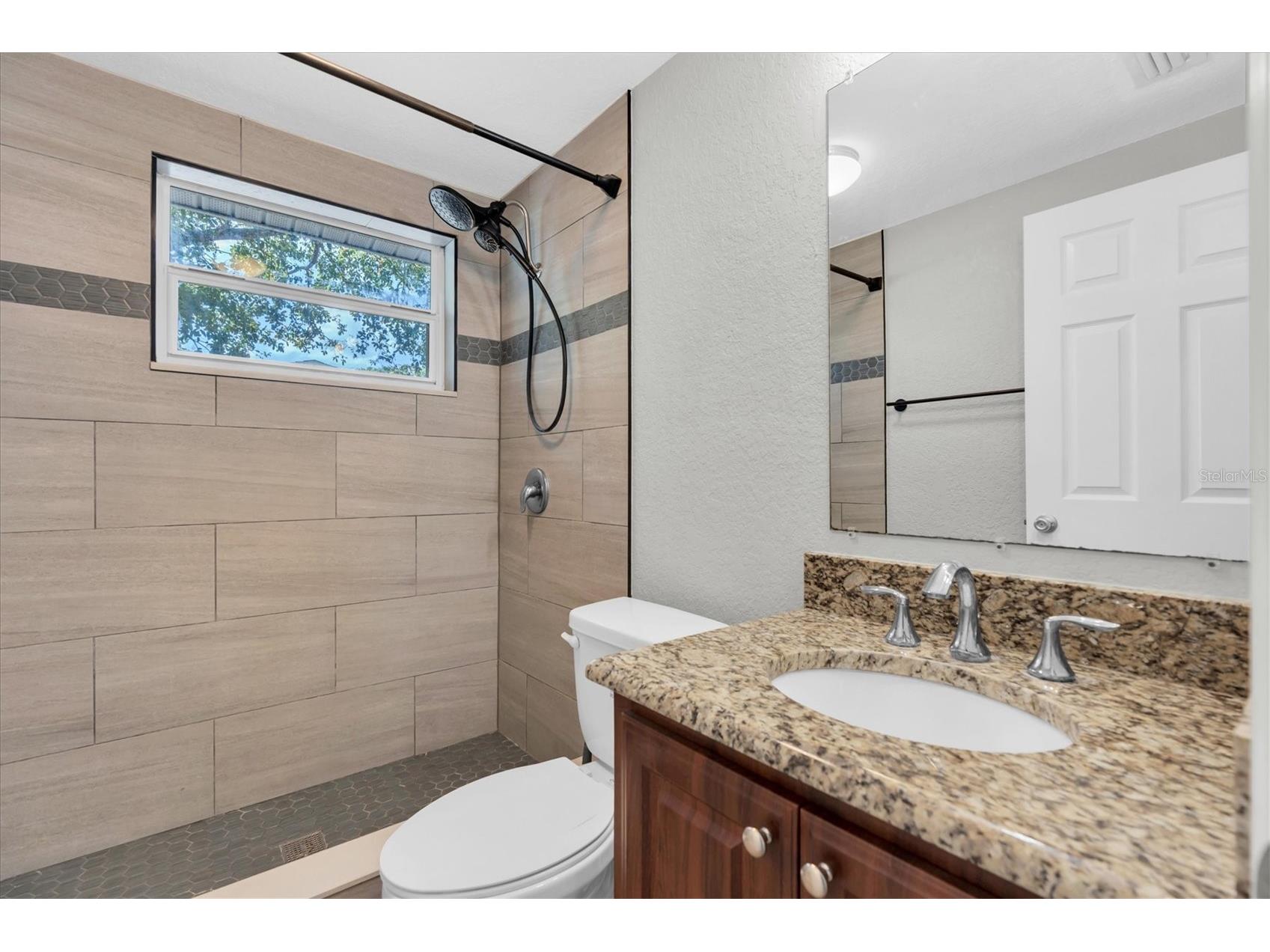 7037 Green Street New Port Richey FL 34652 W7883536 image17