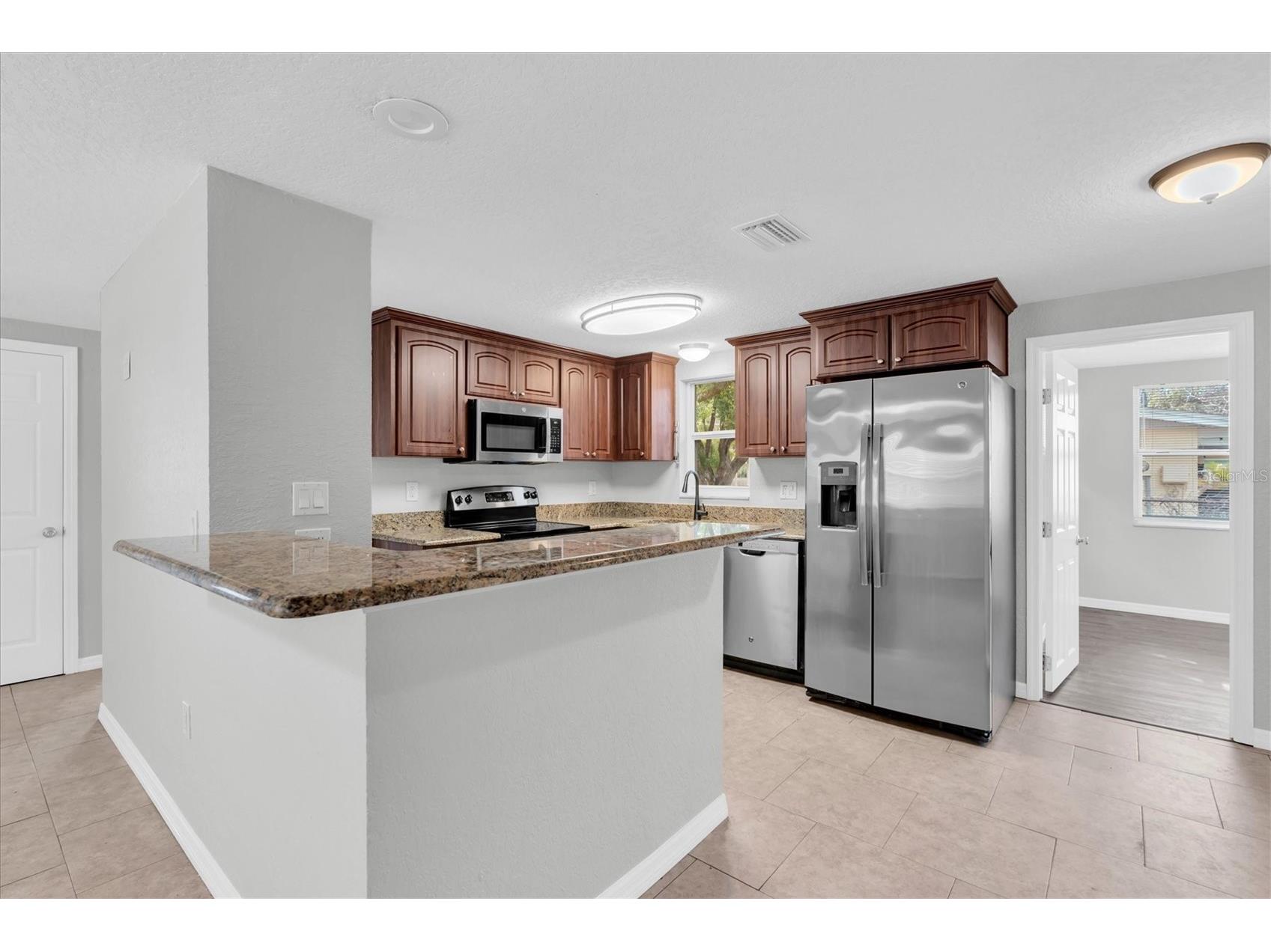7037 Green Street New Port Richey FL 34652 W7883536 image7