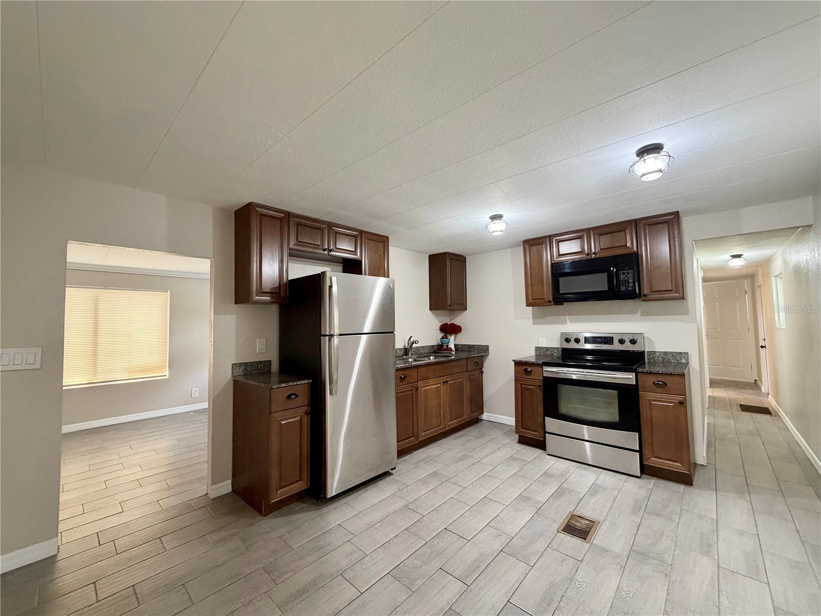 7037 Lofty Drive Port Richey FL 34668 W7884373 image4