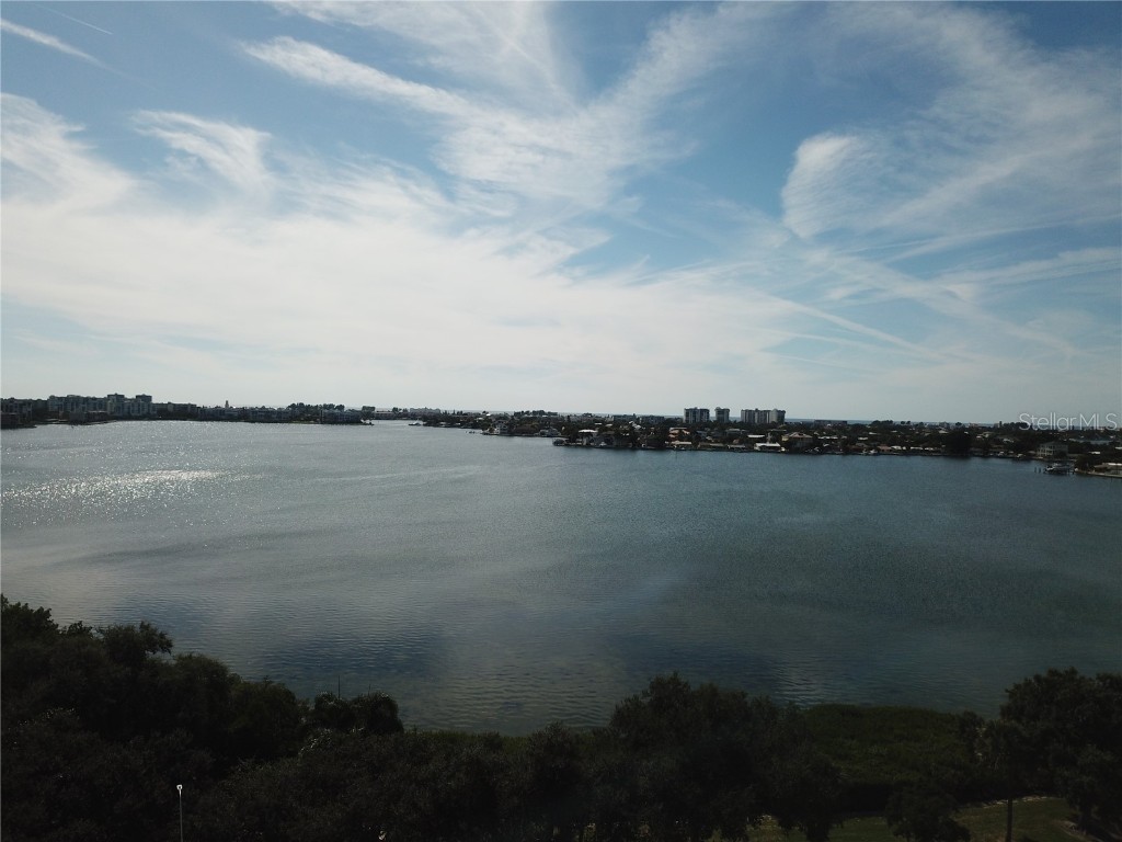 7037 Sunset Drive S #302 South Pasadena FL 33707 U8141414 image1