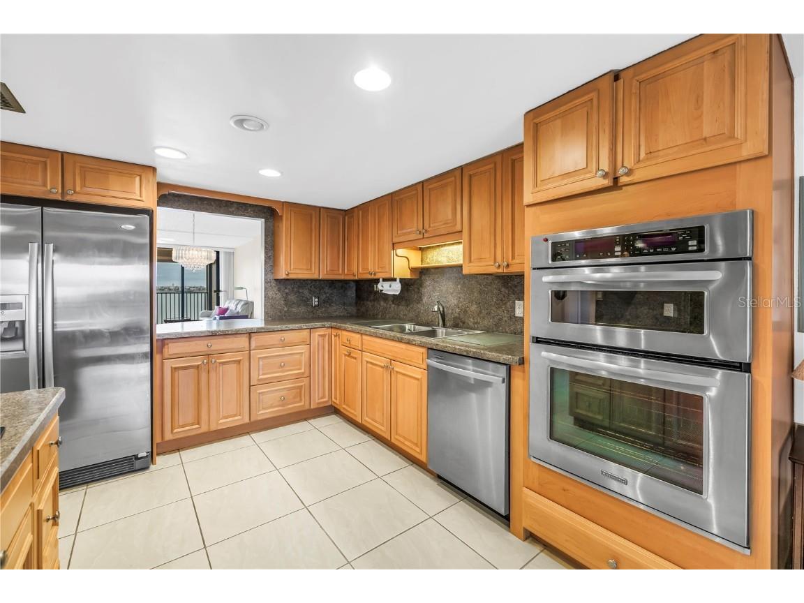 7037 Sunset Drive S #601 South Pasadena FL 33707 TB8437722 image7