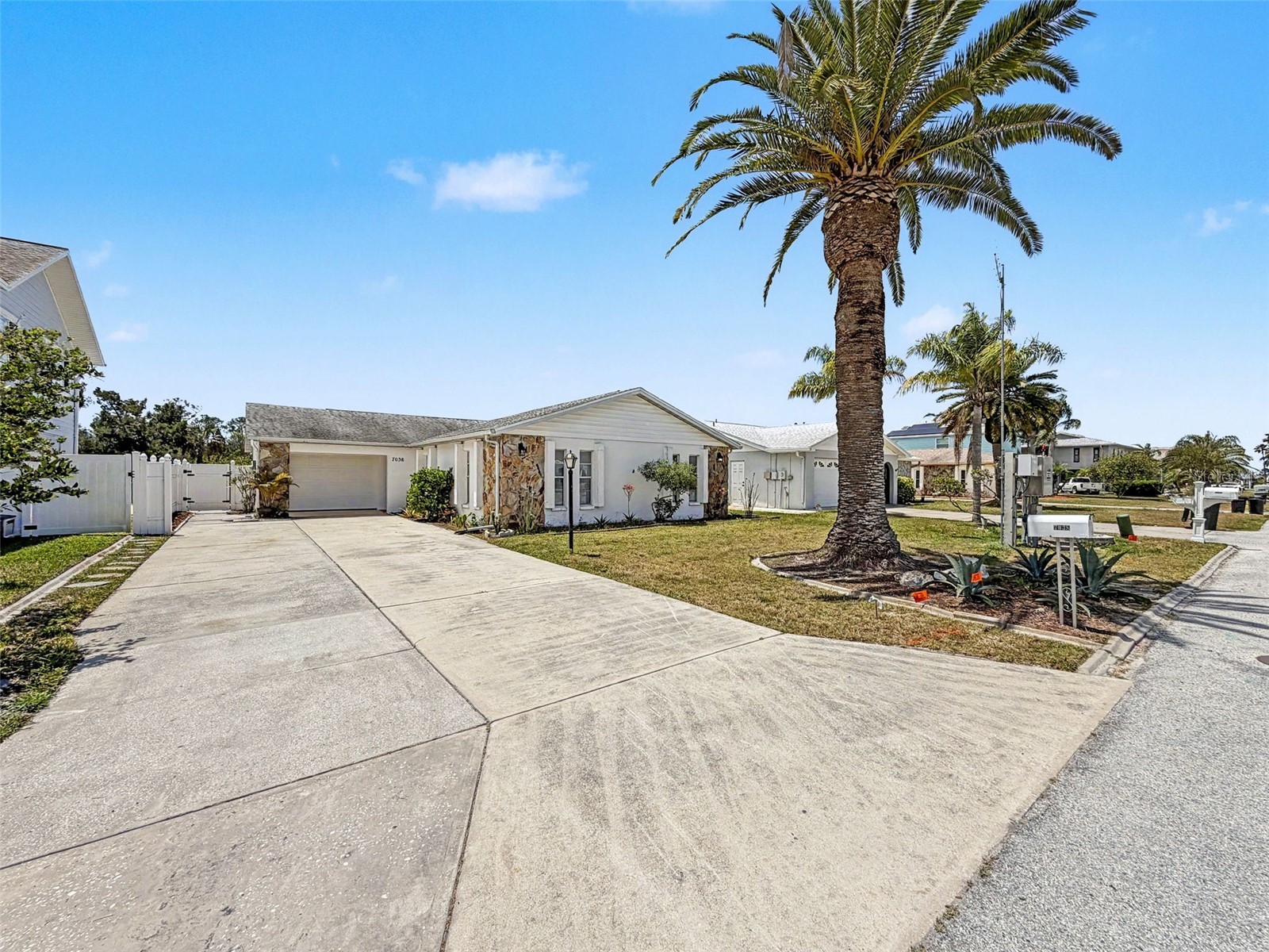 7038 Southwind Drive Hudson FL 34667 W7885196 image3