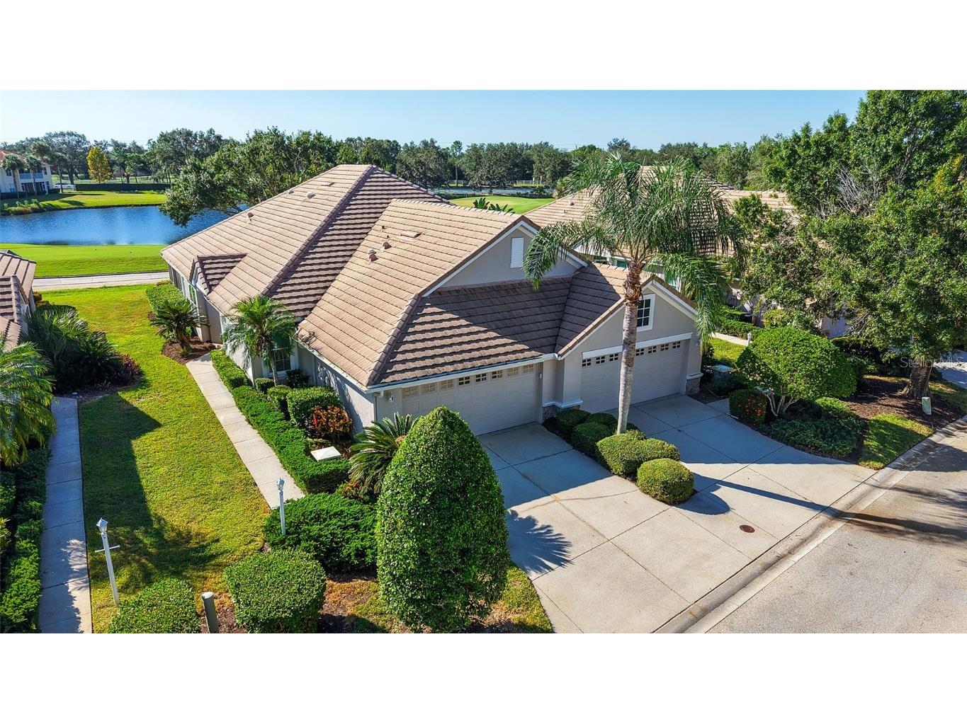 7038 Woodmore Terrace Lakewood Ranch FL 34202 A4670528 image1