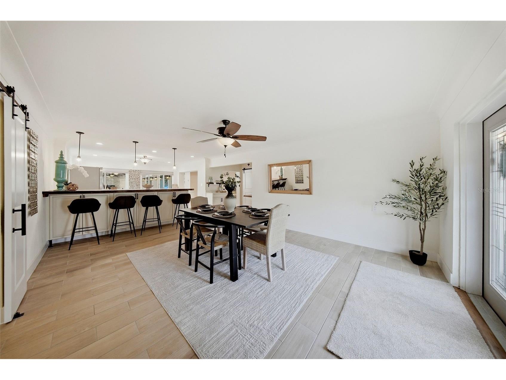 7039 Hibiscus Avenue S South Pasadena FL 33707 TB8520582 image9