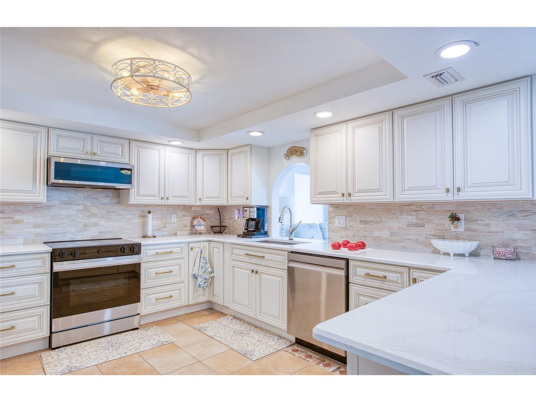 7039 Southwind Drive Hudson FL 34667 W7886381 image20