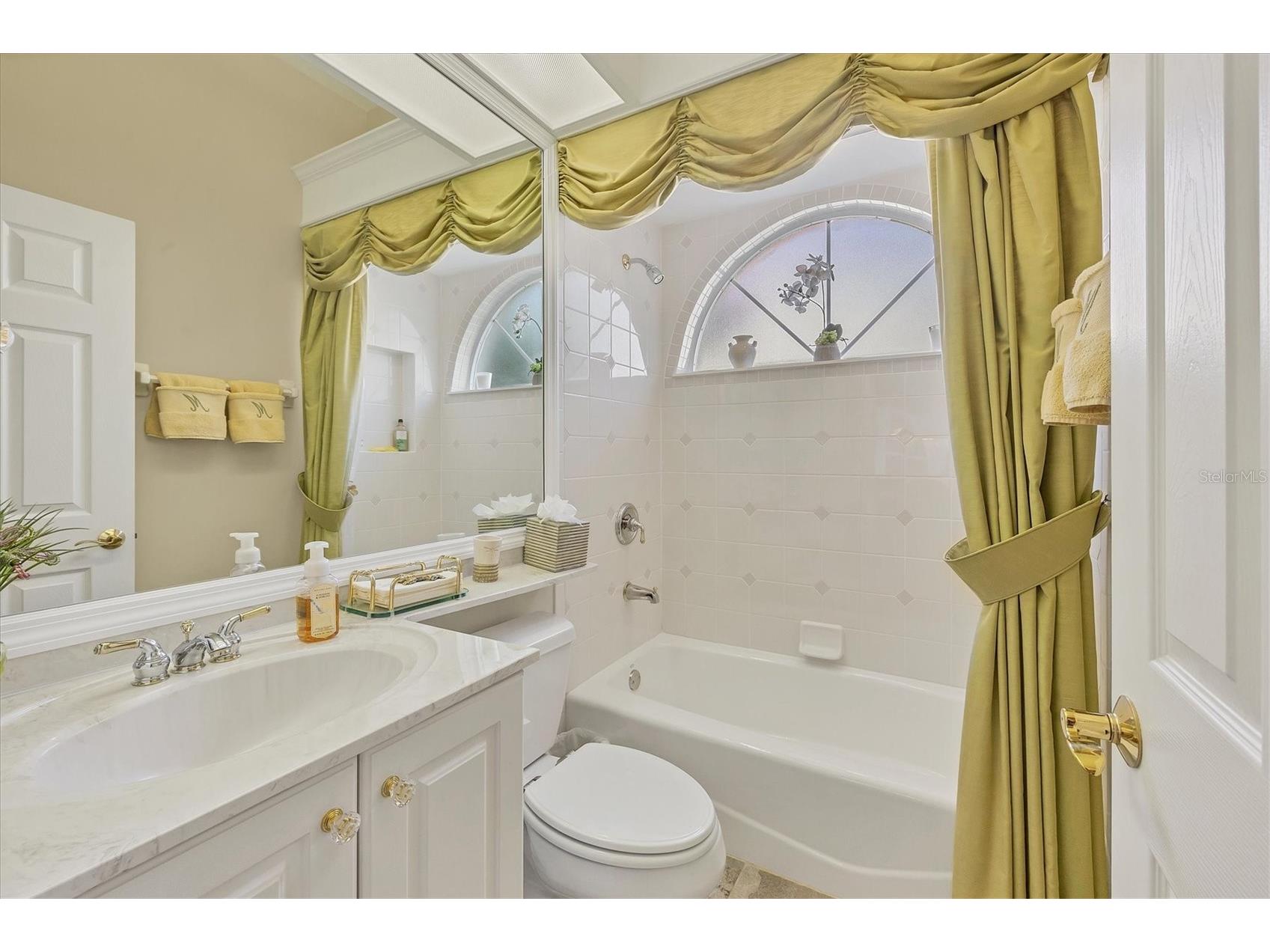 7039 Stanhope Place University Park FL 34201 A4693990 image35