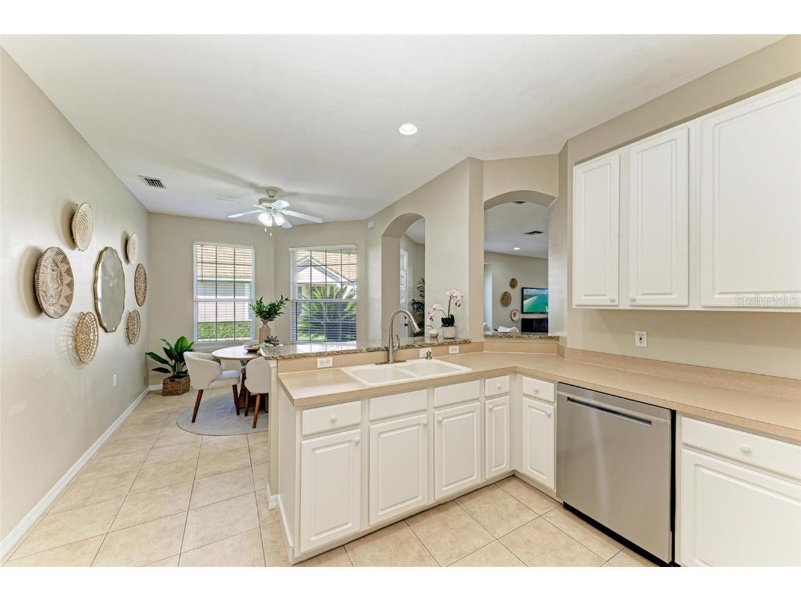 7039 Woodmore Terrace Lakewood Ranch FL 34202 A4658334 image16