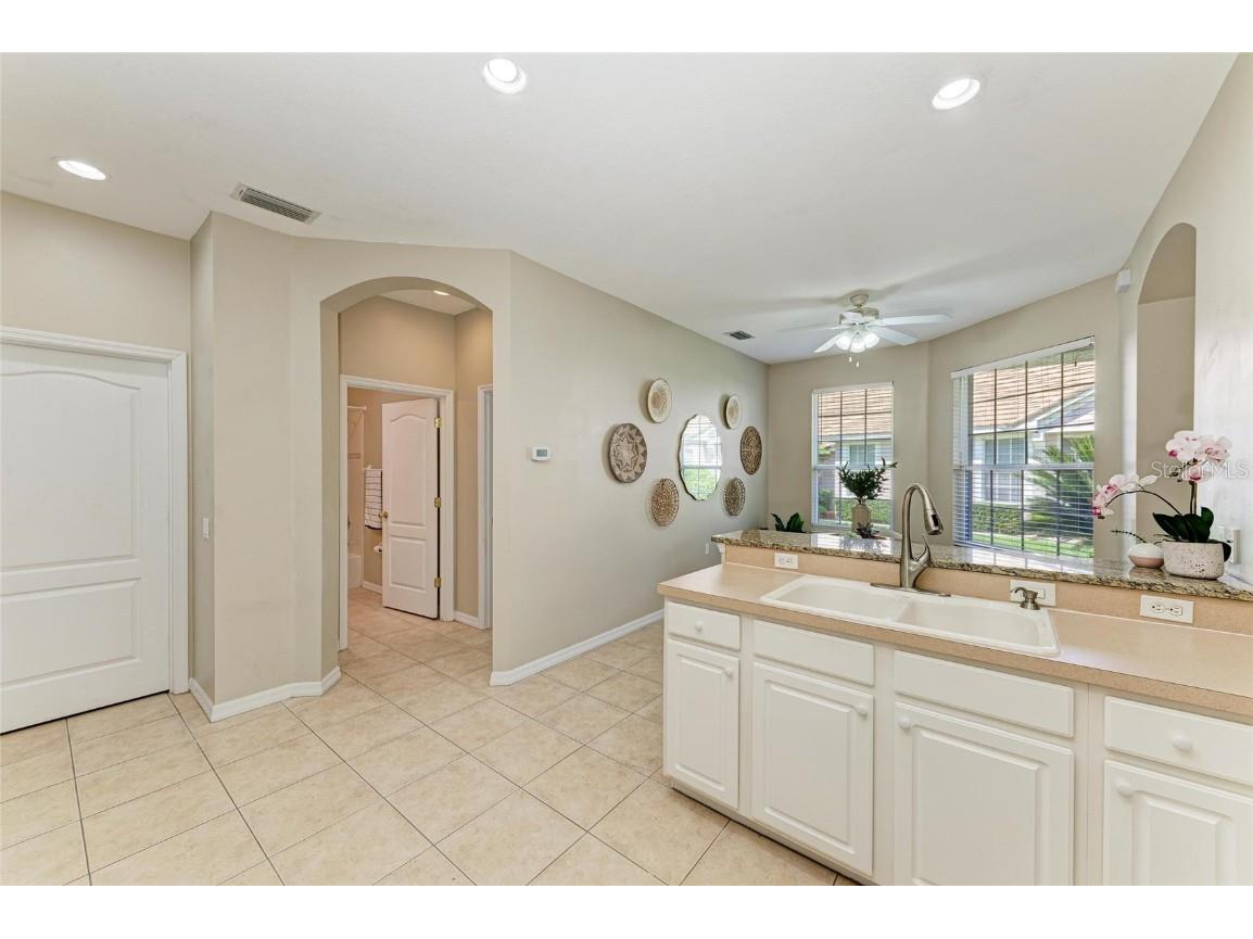 7039 Woodmore Terrace Lakewood Ranch FL 34202 A4658334 image18