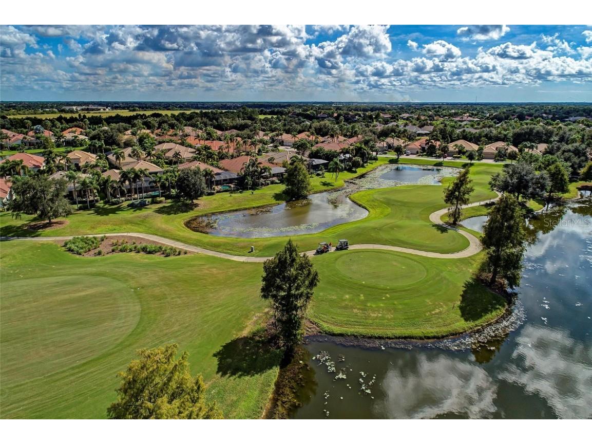 7039 Woodmore Terrace Lakewood Ranch FL 34202 A4658334 image92