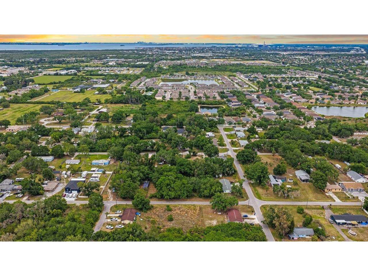 704 1st Avenue NE Ruskin FL 33570 TB8499875 image14