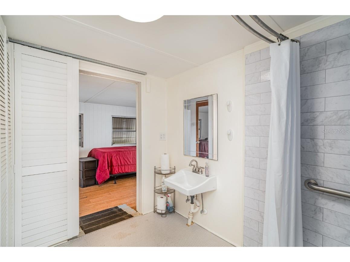 704 49th Avenue W Bradenton FL 34207 A4667115 image11