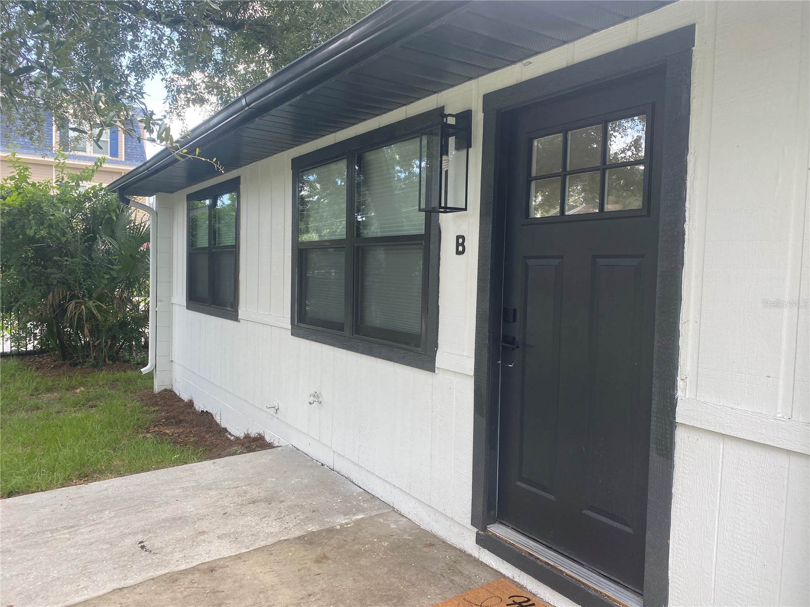 704 Angelina Lane #B Lakeland FL 33801 L4963396 image1