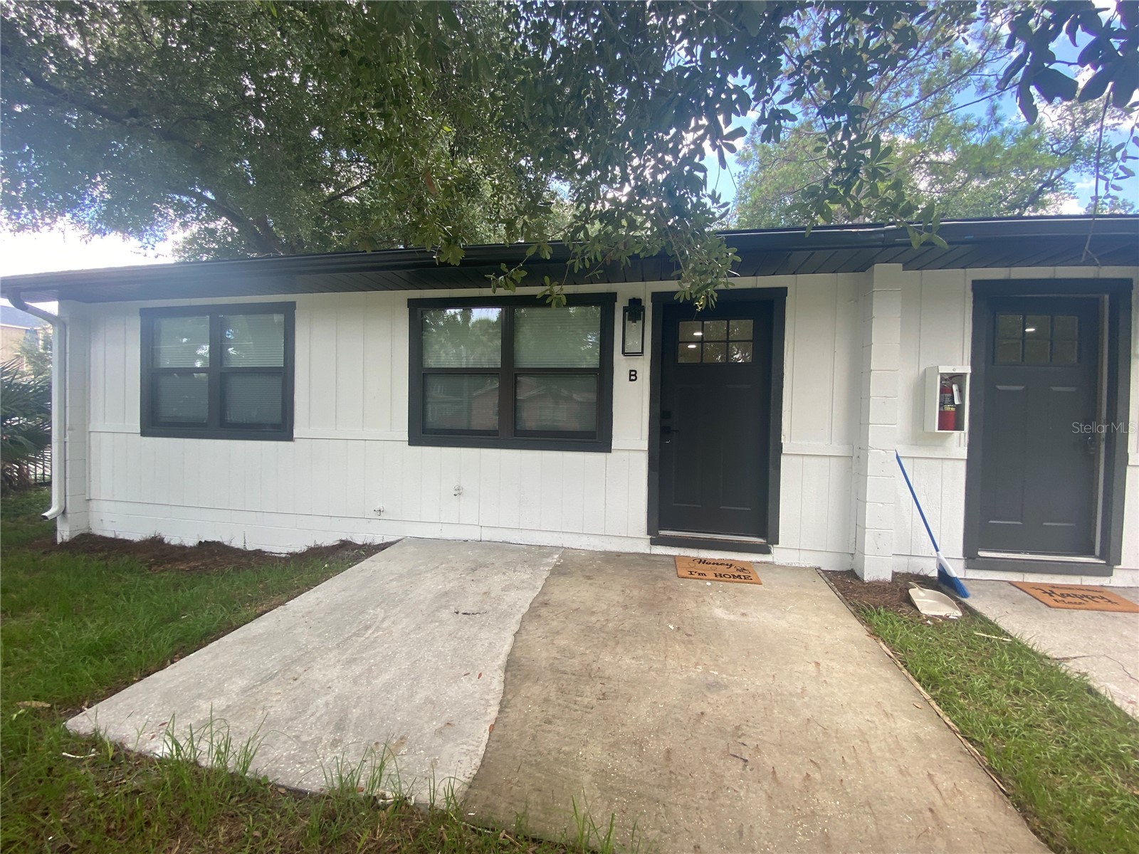 704 Angelina Lane #B Lakeland FL 33801 L4963396 image3