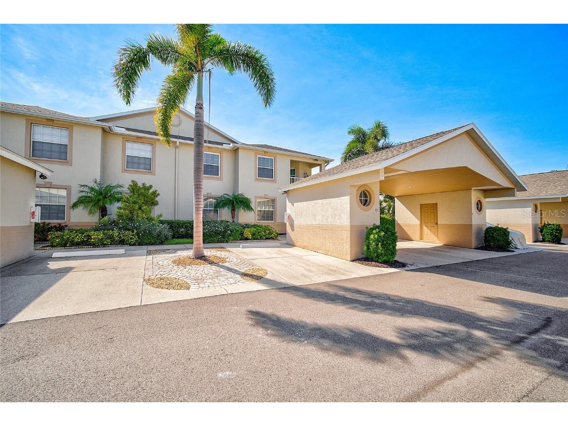 704 Auburn Lakes Circle #4 Venice FL 34292 A4588675 image1