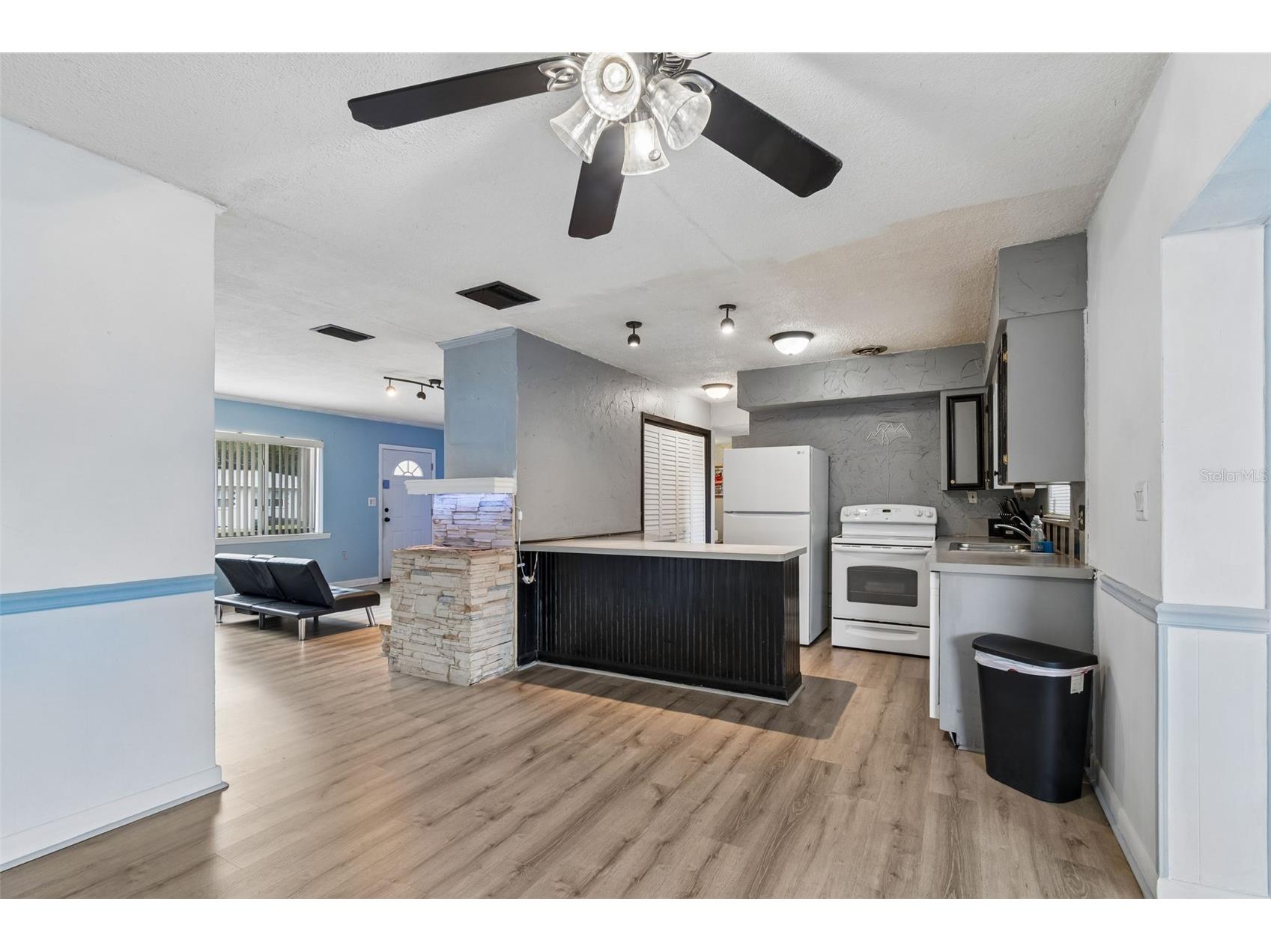 704 Brookside Drive Clearwater FL 33764 TB8490111 image10