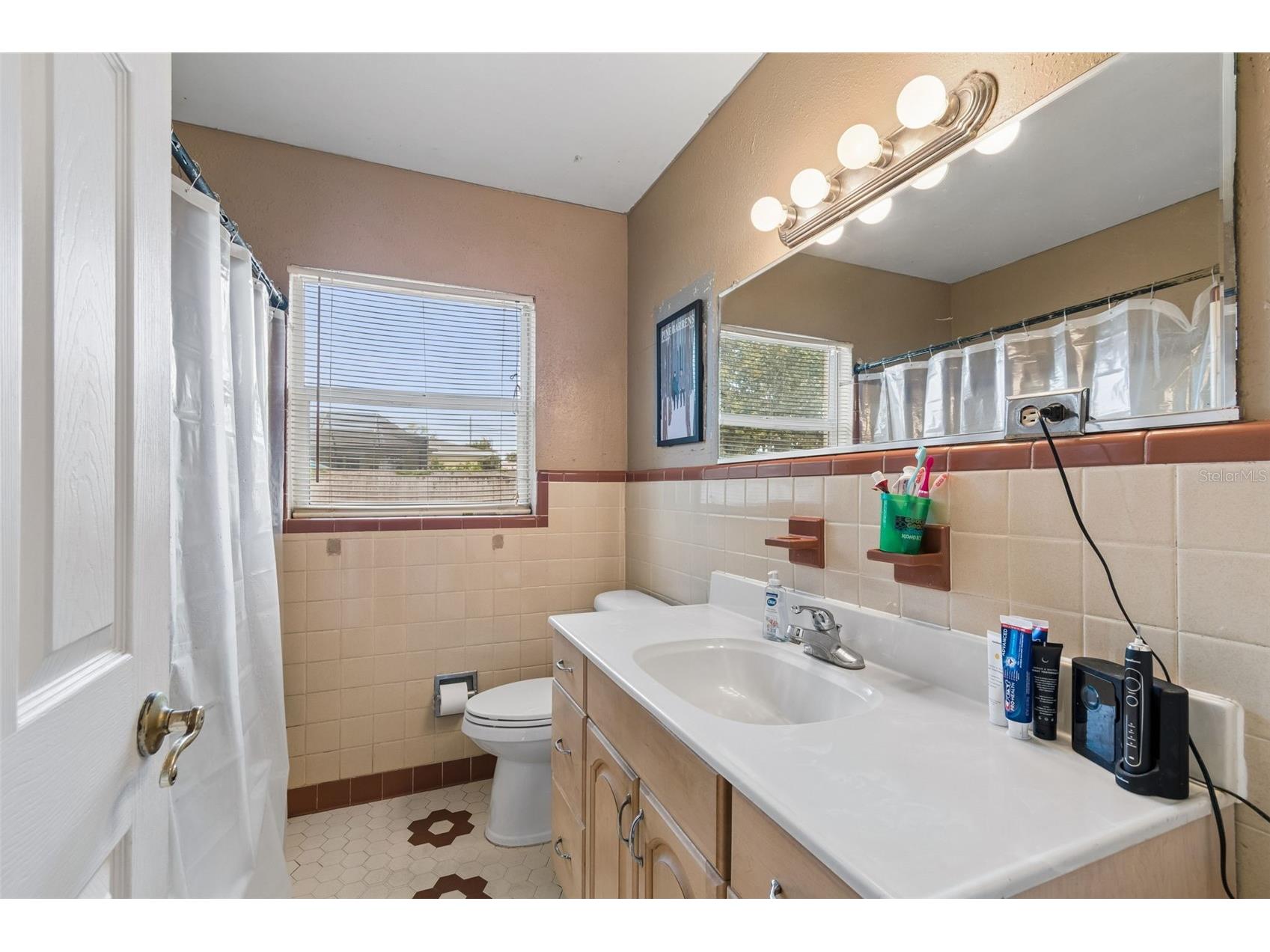 704 Brookside Drive Clearwater FL 33764 TB8490111 image19