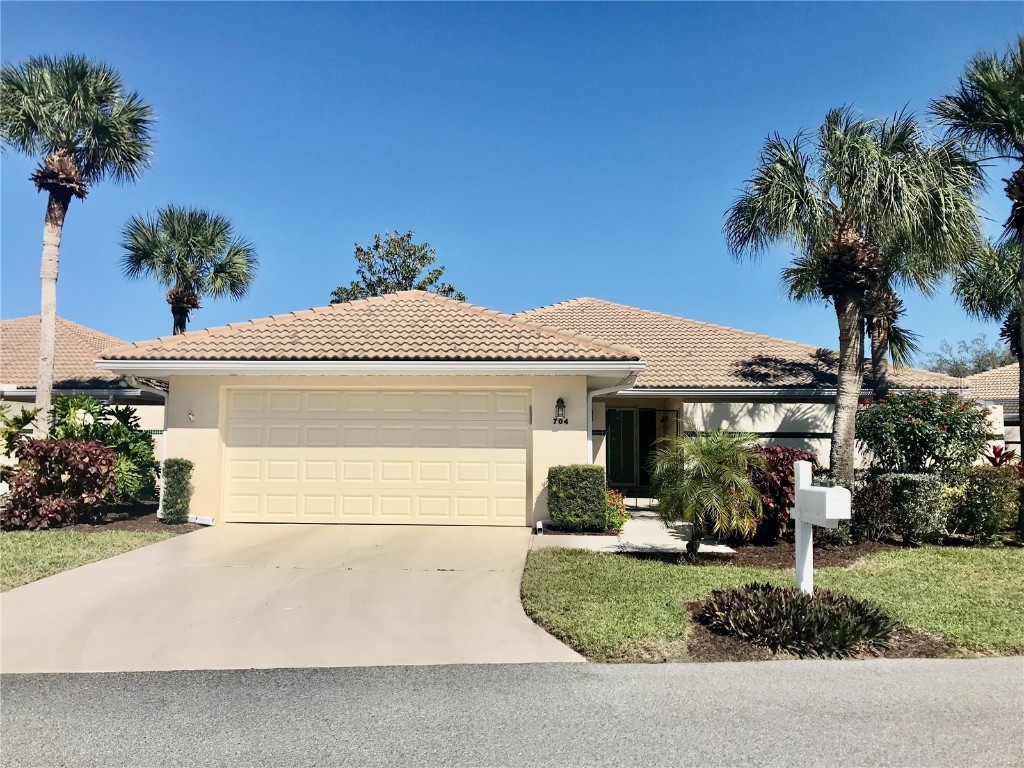704 Carnoustie Terrace #28 Venice FL 34293 N6131055 image1