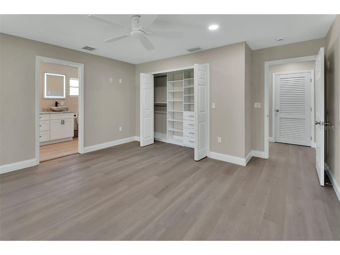 704 Cedar Street Daytona Beach FL 32114 V4945694 image15