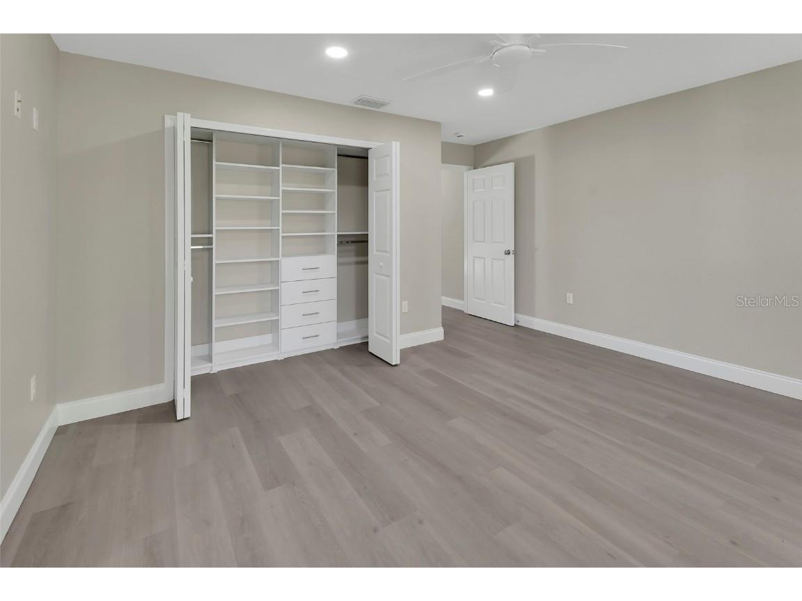 704 Cedar Street Daytona Beach FL 32114 V4945694 image16