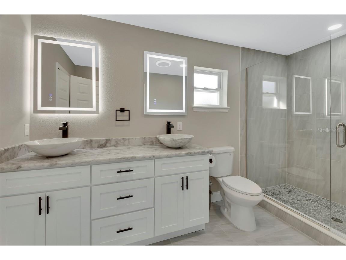 704 Cedar Street Daytona Beach FL 32114 V4945694 image17