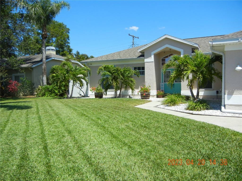 704 Charlotte Avenue Tarpon Springs FL 34689 W7854241 image1