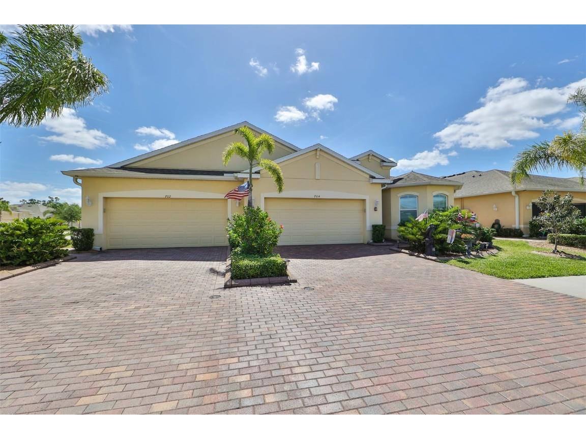 704 Chipper Drive Sun City Center FL 33573 T3437268 image1