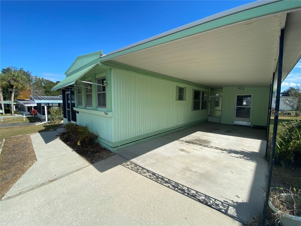 704 Coachwood E Leesburg FL 34748 G5075544 image1