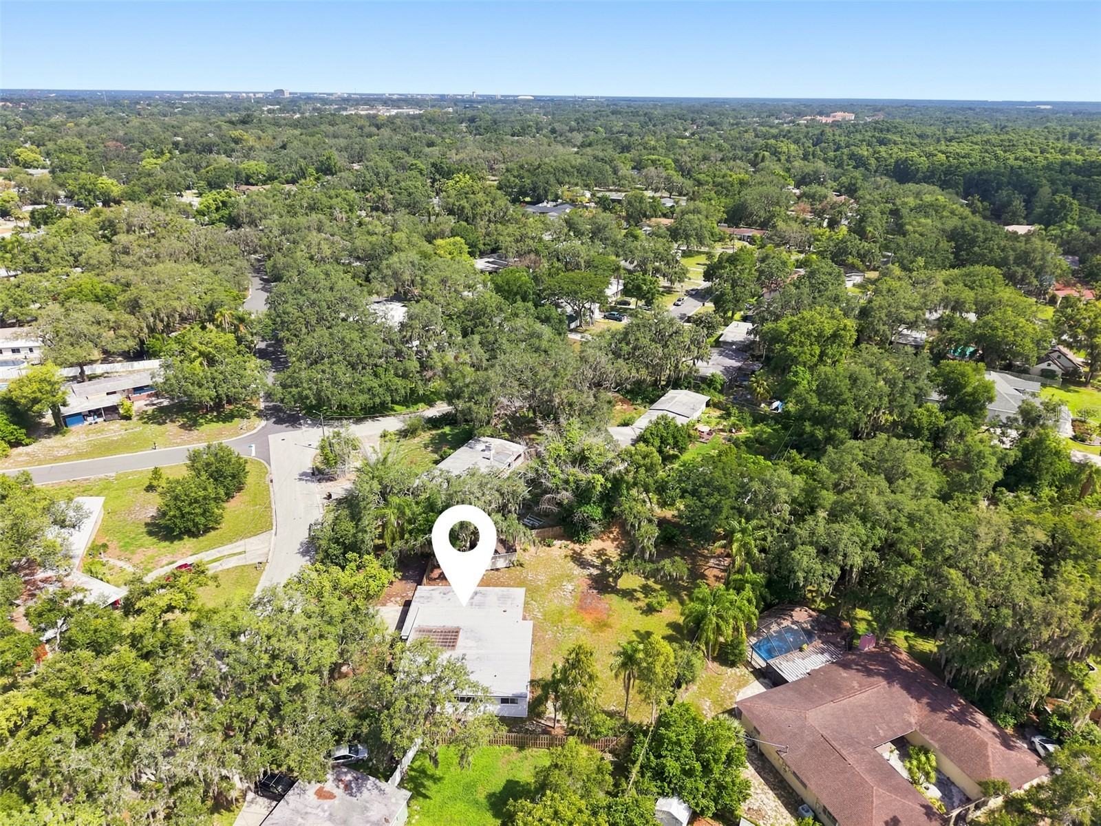 704 E River Drive Tampa FL 33617 TB8528284 image42