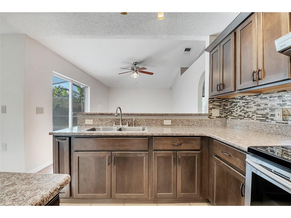 704 Fisher Drive Kissimmee FL 34759 S5135398 image17